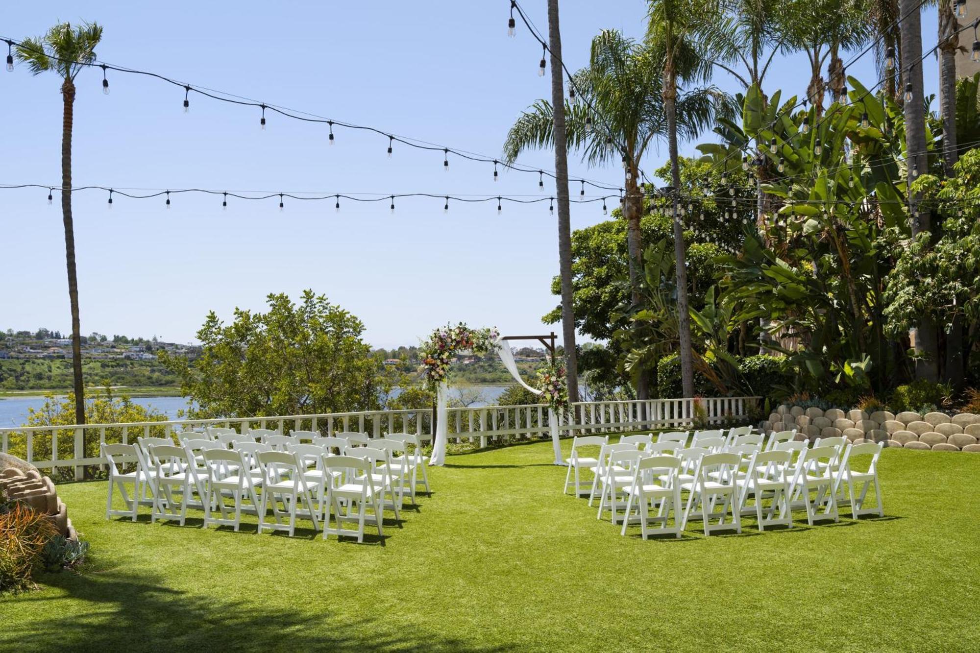 Newport Beach Marriott Bayview Eksteriør billede